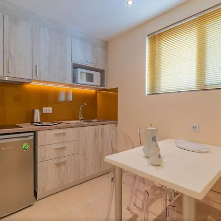Christa Appartement *